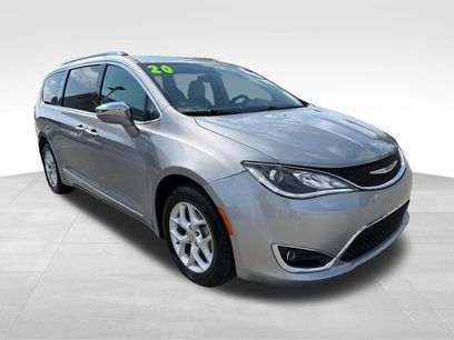 Used 2020 Chrysler Pacifica Limited