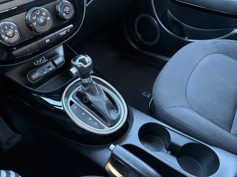 Used 2014 Kia Soul ! image 26