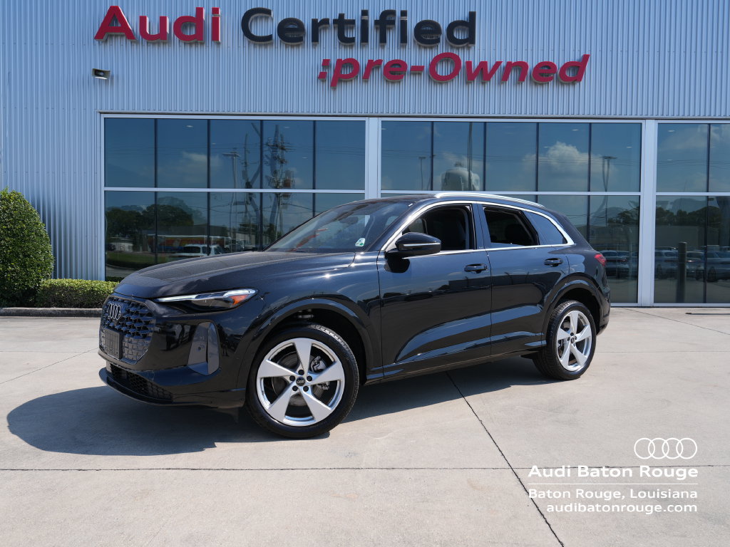 Used 2025 Audi Q5 Premium Plus w/ Premium Plus AWD/4WD image 1
