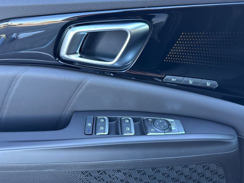 New 2026 Kia Carnival SX Prestige image 11