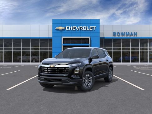 New 2026 Chevrolet Equinox LT w/ Convenience Package II FWD image 9