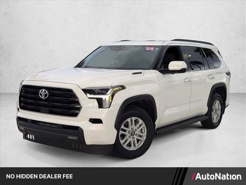 Certified 2025 Toyota Sequoia SR5 AWD/4WD image 1