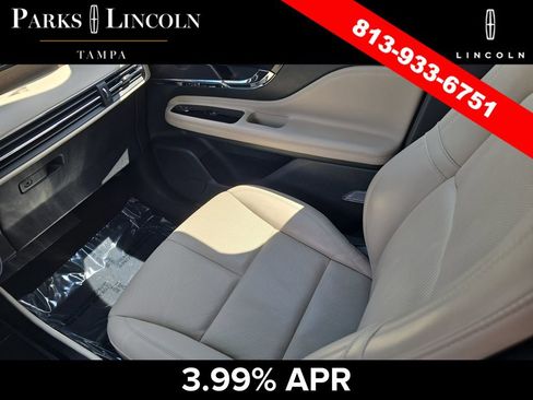 Certified 2025 Lincoln Corsair Reserve image 14