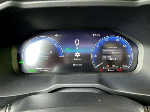 Used 2023 Toyota RAV4 XSE AWD/4WD image 13