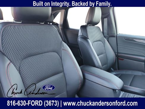 New 2026 Ford Escape ST-Line w/ Cold Weather Package AWD/4WD image 26