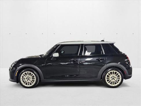 Used 2025 MINI Cooper S image 8