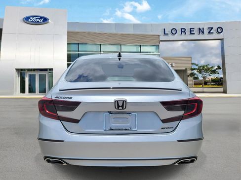 Used 2021 Honda Accord Sport image 6