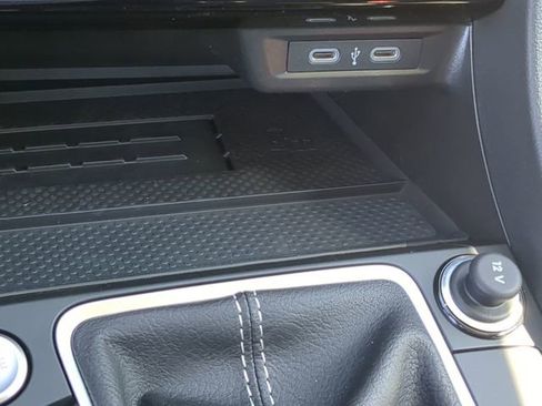 New 2026 Volkswagen Jetta SE FWD image 23