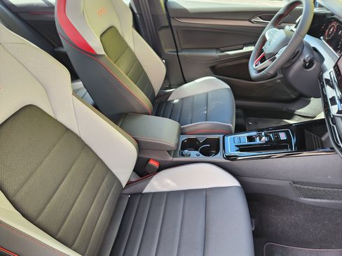 New 2025 Volkswagen GTI SE image 26