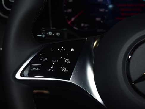 New 2026 Mercedes-Benz GLC 300 4MATIC image 8