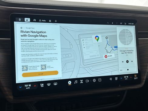 Used 2023 Rivian R1S Adventure image 20