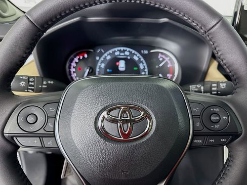 New 2025 Toyota RAV4 XLE Premium image 15