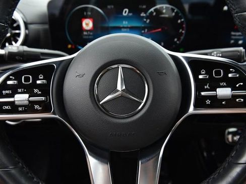 Used 2023 Mercedes-Benz CLA 250 4MATIC w/ Premium Package image 20