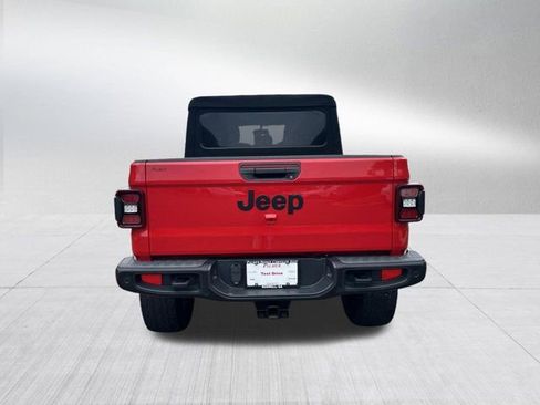 Used 2020 Jeep Gladiator Overland w/ Safety Group AWD/4WD image 7