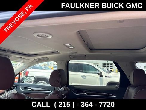 Used 2021 Buick Enclave Avenir w/ Avenir Technology Package AWD/4WD image 12
