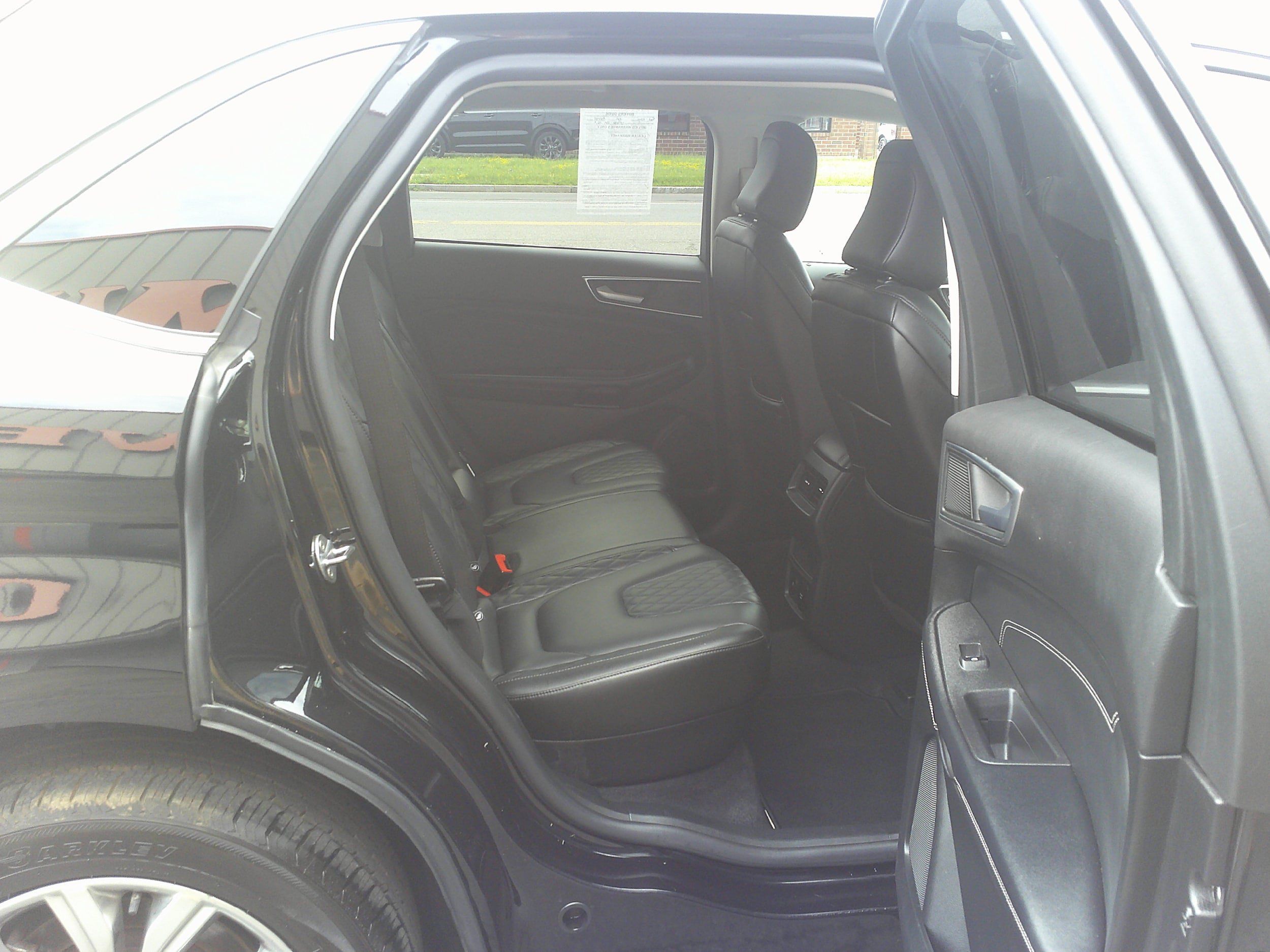 Used 2024 Ford Edge Titanium AWD/4WD image 26