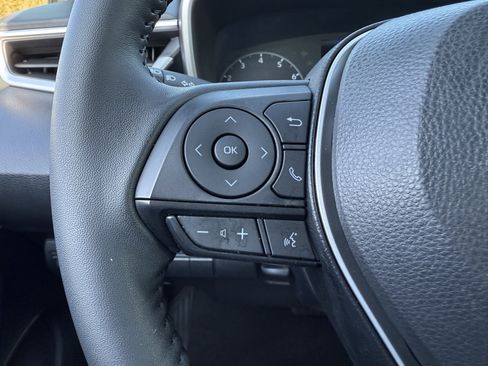 Used 2024 Toyota Corolla SE image 25