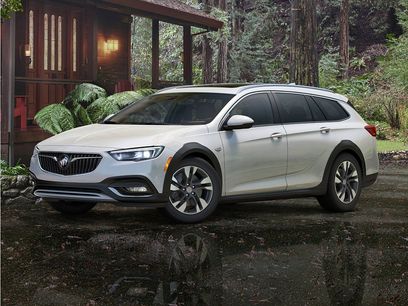 Used 2018 Buick Regal Preferred w/ Sights and Sounds Package