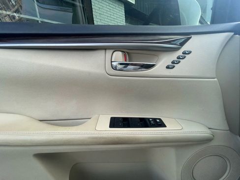 Used 2014 Lexus ES 350 image 15