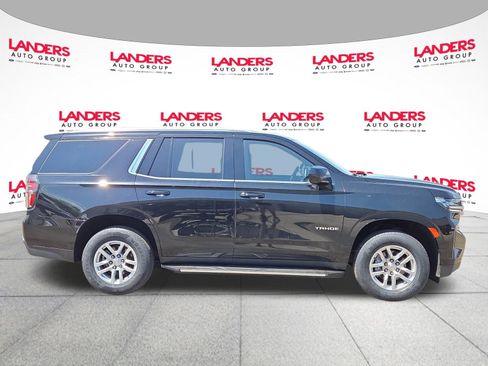 Used 2024 Chevrolet Tahoe LT AWD/4WD image 2