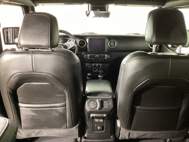 Used 2020 Jeep Wrangler Unlimited Sahara AWD/4WD image 26