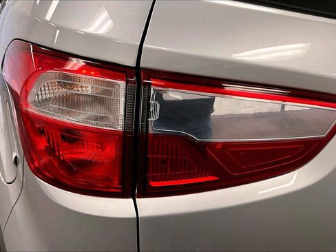 Certified 2021 Ford EcoSport S image 28