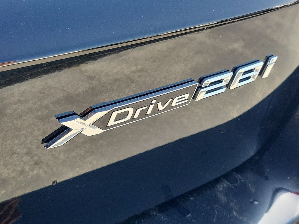 Used 2026 BMW X1 xDrive28i w/ Technology Package AWD/4WD image 8