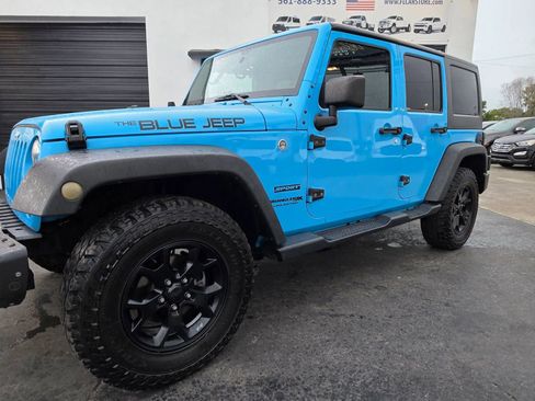 Used 2018 Jeep Wrangler Unlimited Sport S image 4