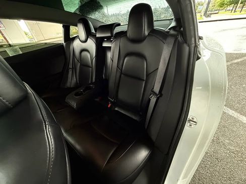 Used 2019 Tesla Model 3 Standard Range Plus image 25