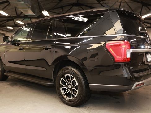 Used 2024 Ford Expedition Max XLT image 5