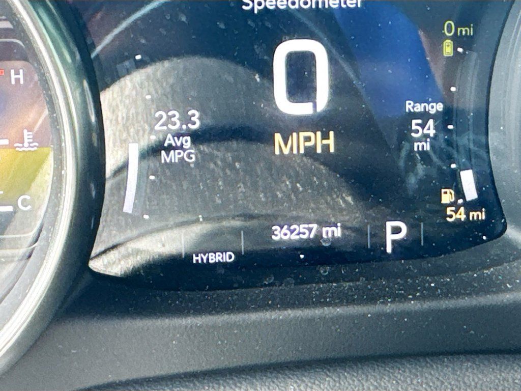 Used 2023 Jeep Wrangler Unlimited Sahara w/ Cold Weather Group AWD/4WD image 13