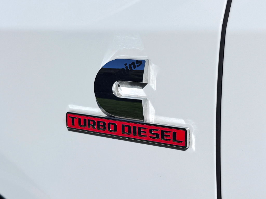 Used 2023 RAM 3500 Laramie AWD/4WD image 17