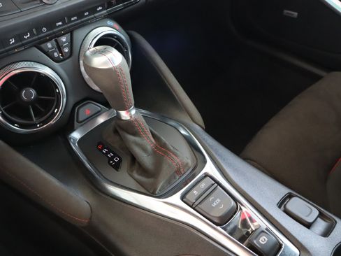 Used 2022 Chevrolet Camaro ZL1 RWD image 29