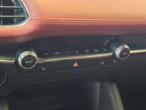 New 2026 MAZDA MAZDA3 2.5 S Hatchback w/ Premium Pkg image 25