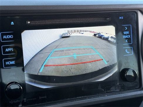 Used 2019 Toyota Tacoma TRD Off-Road image 18