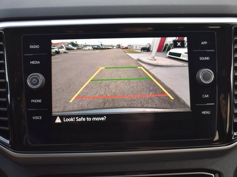 Used 2022 Volkswagen Atlas SE image 30