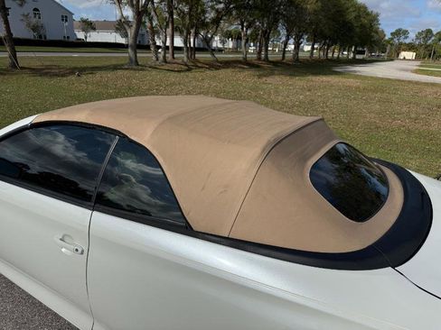 Used 2007 Toyota Solara Convertible image 11