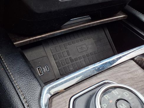 Used 2021 Ford Expedition Max Limited RWD image 27