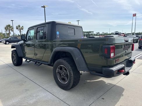 Used 2021 Jeep Gladiator Rubicon AWD/4WD image 5