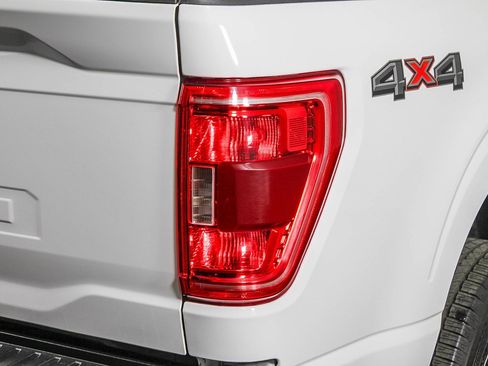 Used 2022 Ford F150 XLT w/ Trailer Tow Package image 9