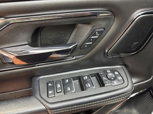 Used 2025 RAM 1500 Limited w/ Off Road Group image 27