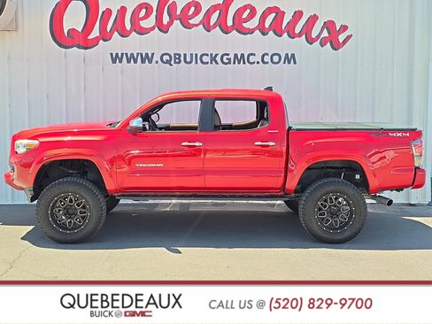 Used 2018 Toyota Tacoma Limited AWD/4WD image 4