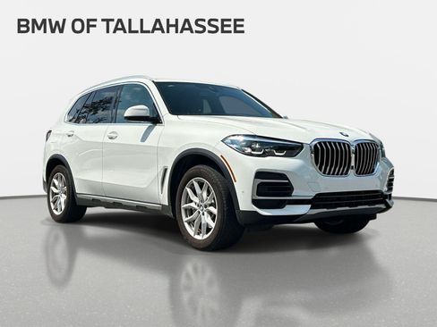 Used 2023 BMW X5 xDrive40i w/ Premium Package AWD/4WD image 3