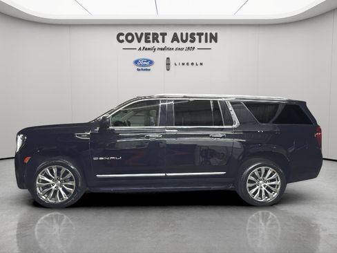 Used 2021 GMC Yukon XL Denali w/ LPO, Illumination Package image 2