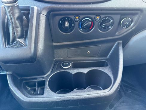 Used 2016 Ford Transit 250 130 Low Roof w/ Exterior Upgrade Package image 32