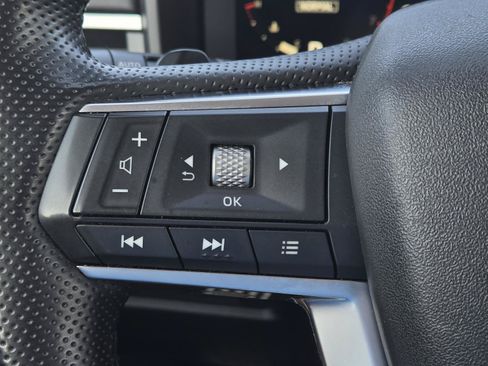 Used 2025 Mitsubishi Outlander SEL AWD/4WD image 21