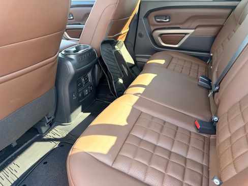 Certified 2023 Nissan Titan Platinum Reserve w/ Moonroof Package AWD/4WD image 16