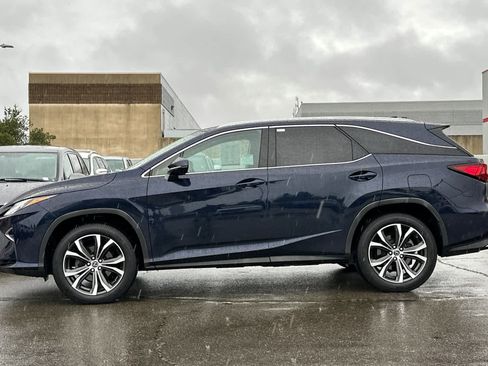 Used 2019 Lexus RX 350L w/ Premium Package image 9