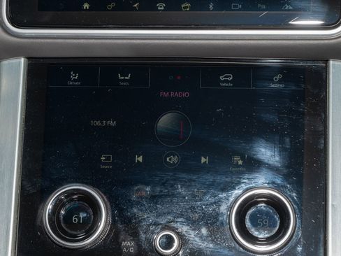 Used 2022 Land Rover Range Rover Westminster Edition image 31