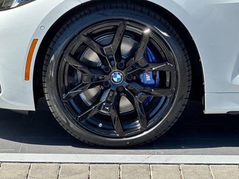 New 2026 BMW M440i Coupe w/ Parking Assistance Package image 32